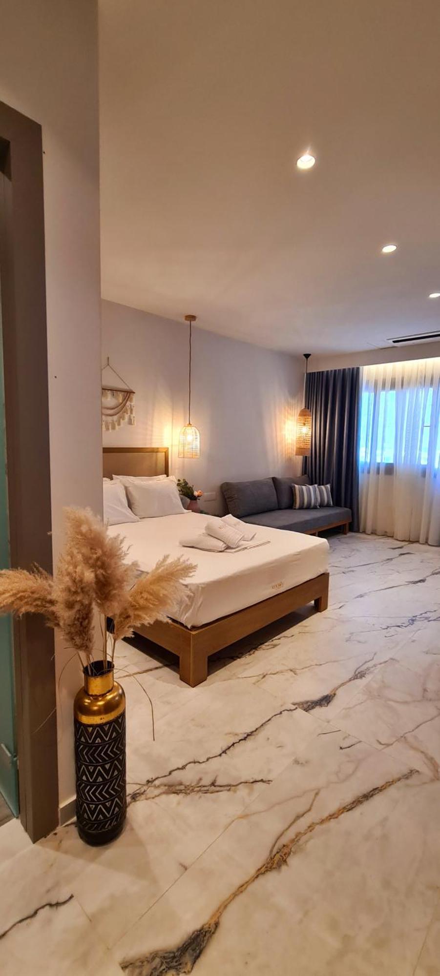 Costa Anastasia_Sea View Suites Vrasná Zimmer foto